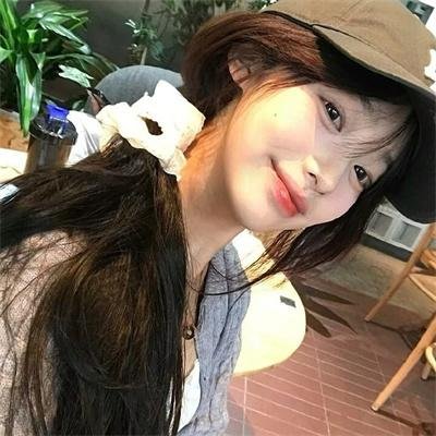 安妮特·泽尔曼的历史